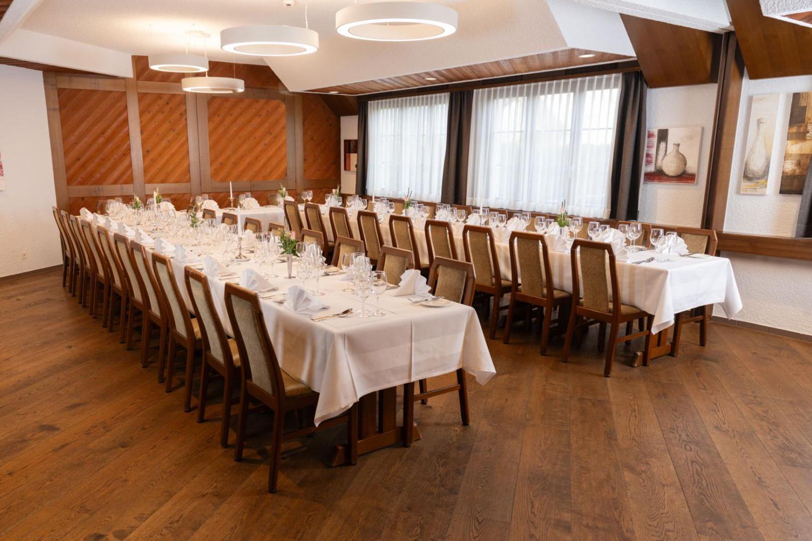 Hotel Restaurant Kreuz Kaiserstuhl 외부 사진