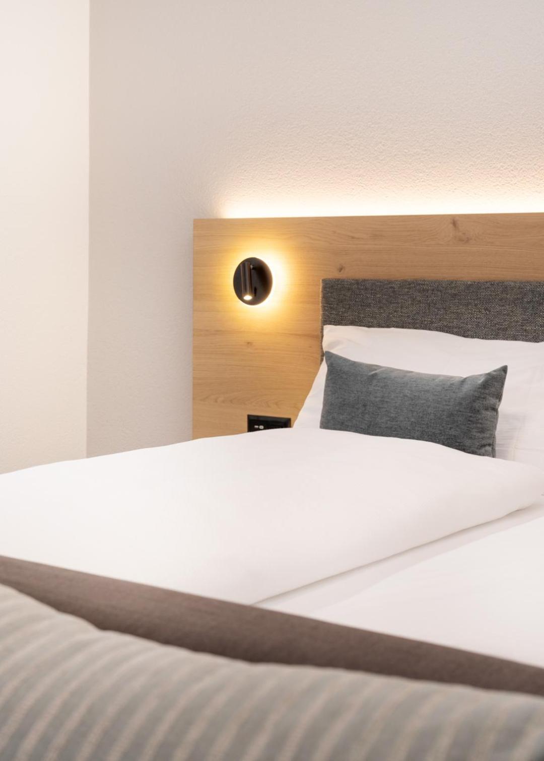 Hotel Restaurant Kreuz Kaiserstuhl 외부 사진